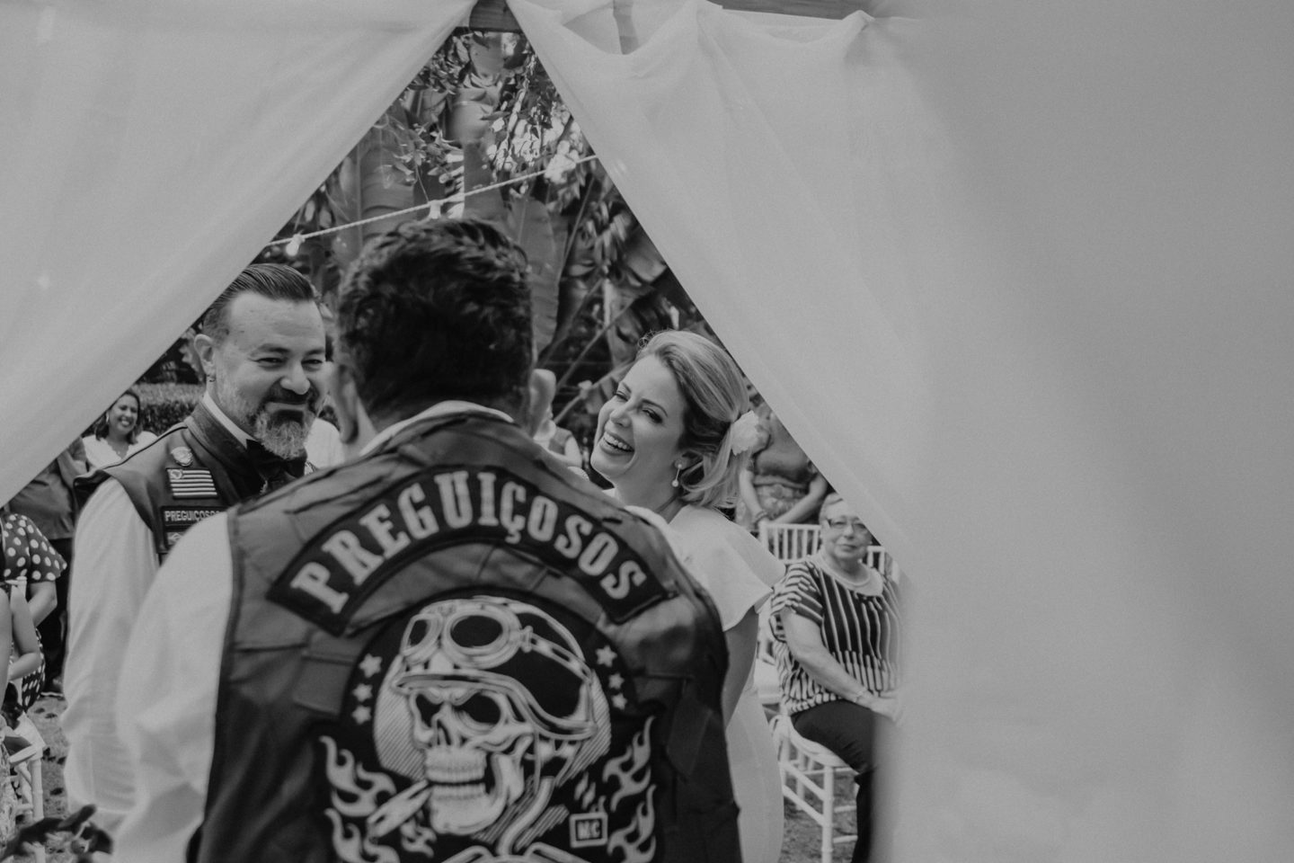Um casamento de motoqueiros Um casamento de motoqueiros
